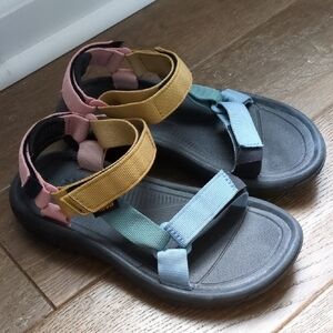 Teva Hurricane XLT2, Light multicolor, Women's Size 5